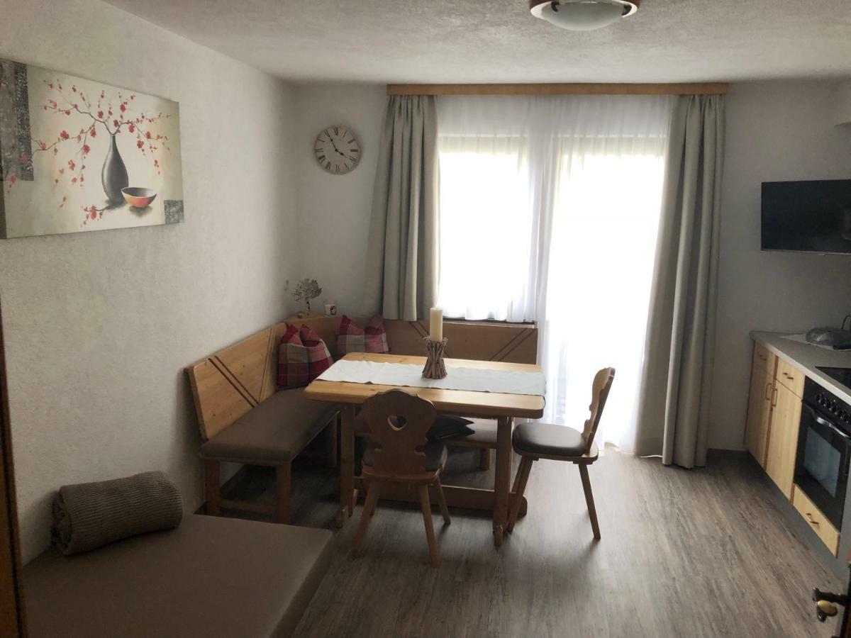 Haus Am Wald Apartment Neustift im Stubaital Exterior photo